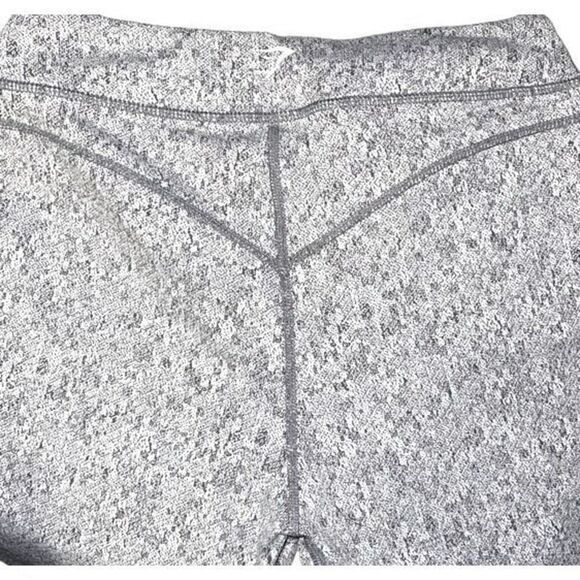 Gymshark Flex Dry Fleur Texture Leggings‎ Gray Speckle Size Medium - Picture 6 of 6